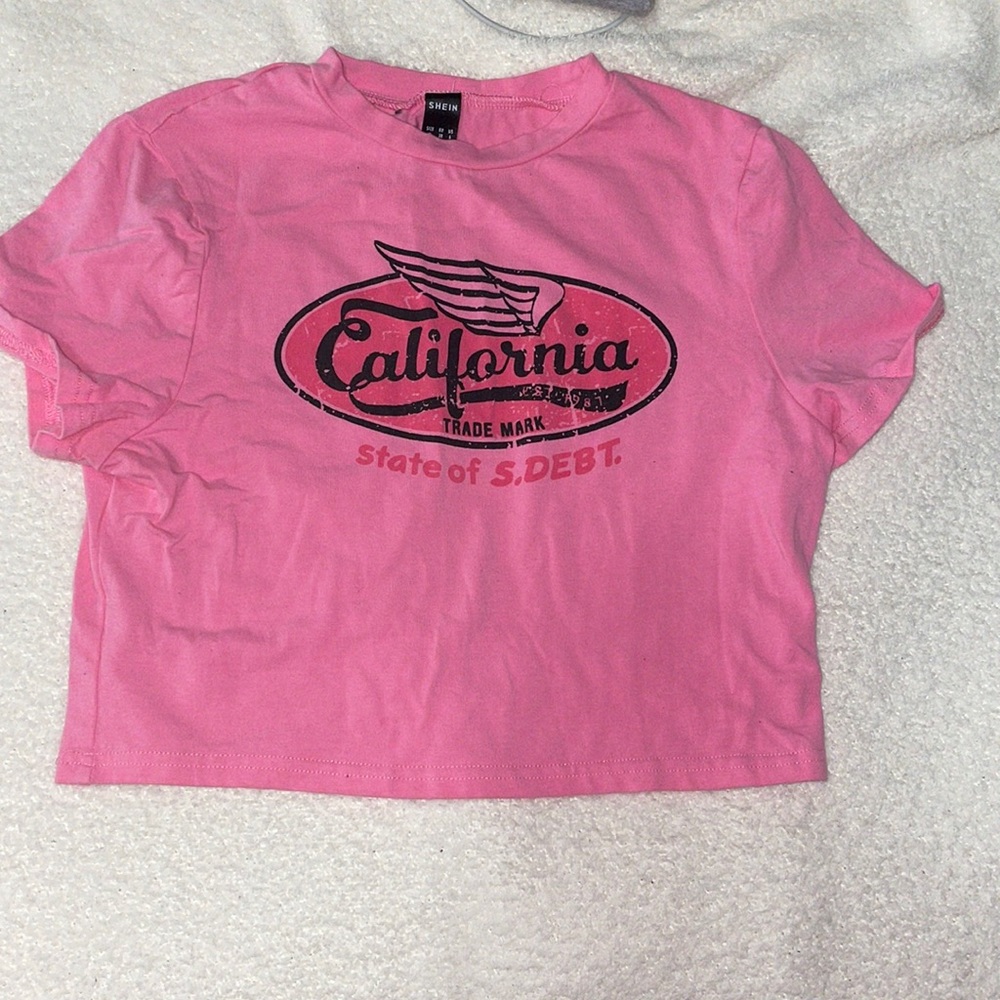 SHEIN Mock Neck Letter & Wing Print Tee